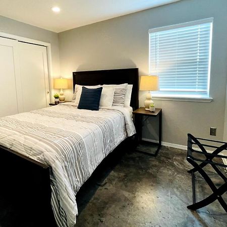 Evie'S Campus-Close 2 Bedroom Luxury 오클라호마시티 외부 사진